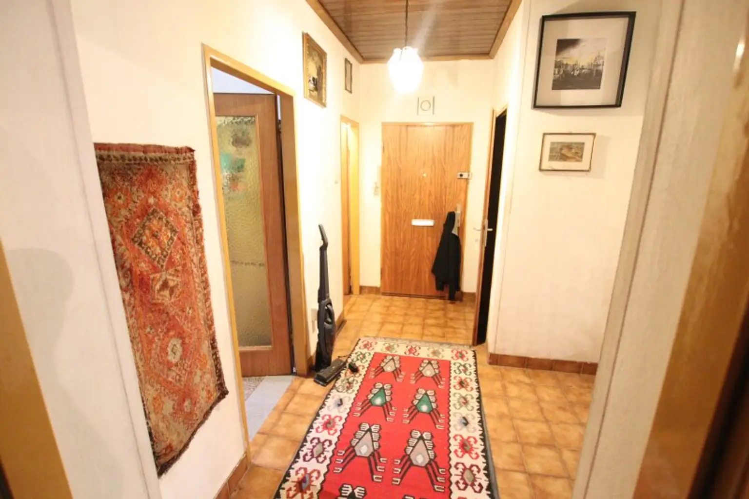 Sanierungsbedürftige aber super aufgeteilte 4 Zi Wohnung mit 112m² in Waidmannsdorf - Villacherstraße