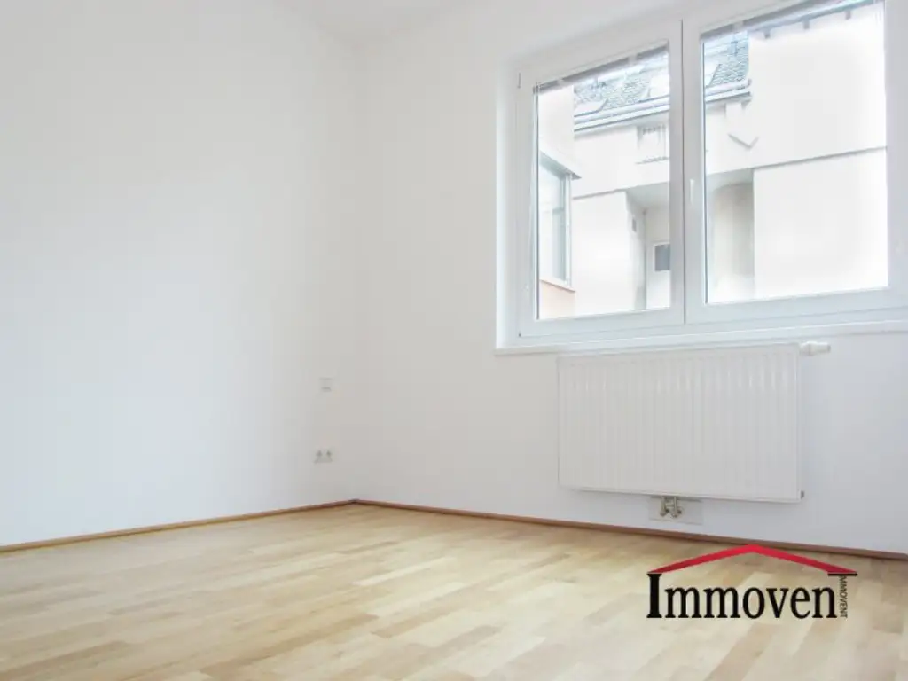 RUHELAGE -  3-Zimmerwohnung mit Balkon! (Mietbeginn 01.11.2025)