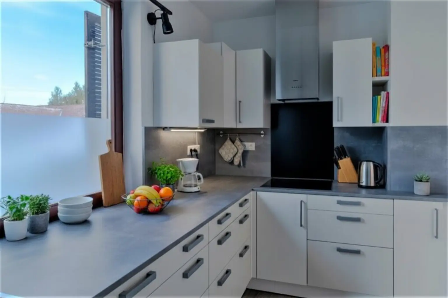 Küche ist Original, Accessoire KI generiert