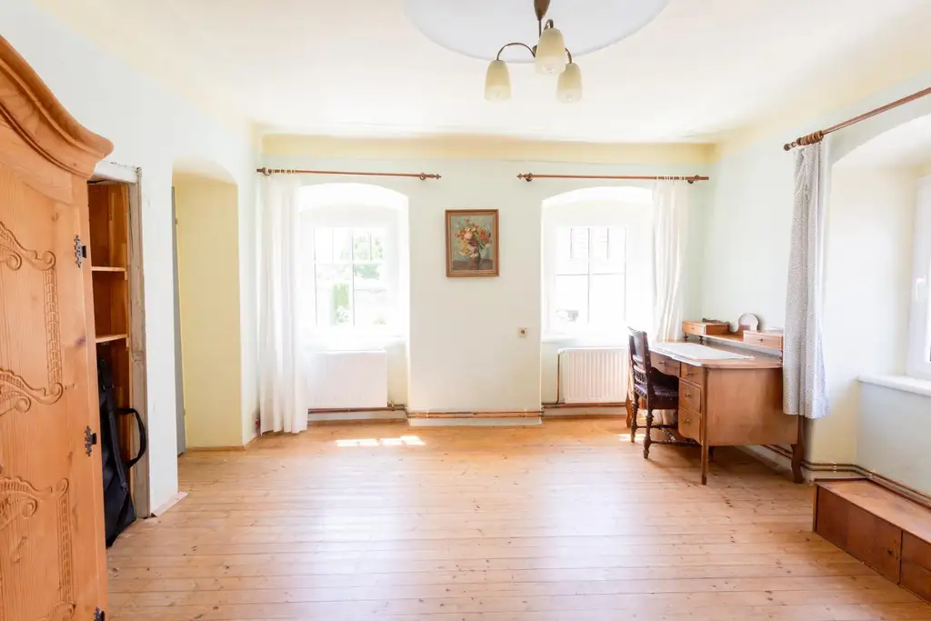 Landhaus mit Charakter - unverdorben und pur -  für Liebhaber historischer Bausubstanz!