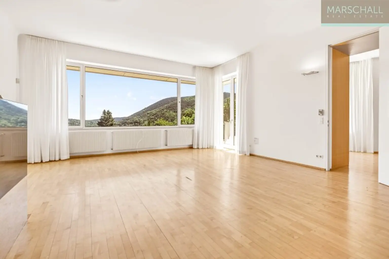 Elegantes Anwesen mit großzügigem Grundbesitz (11.045 m²) zur Vermietung