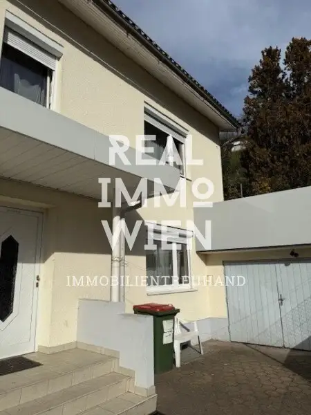 Perfekt gelegenes EFH in Villach: ca.160 m² Wfl, Garten, Balkon & Stadtblick! 370.000 €