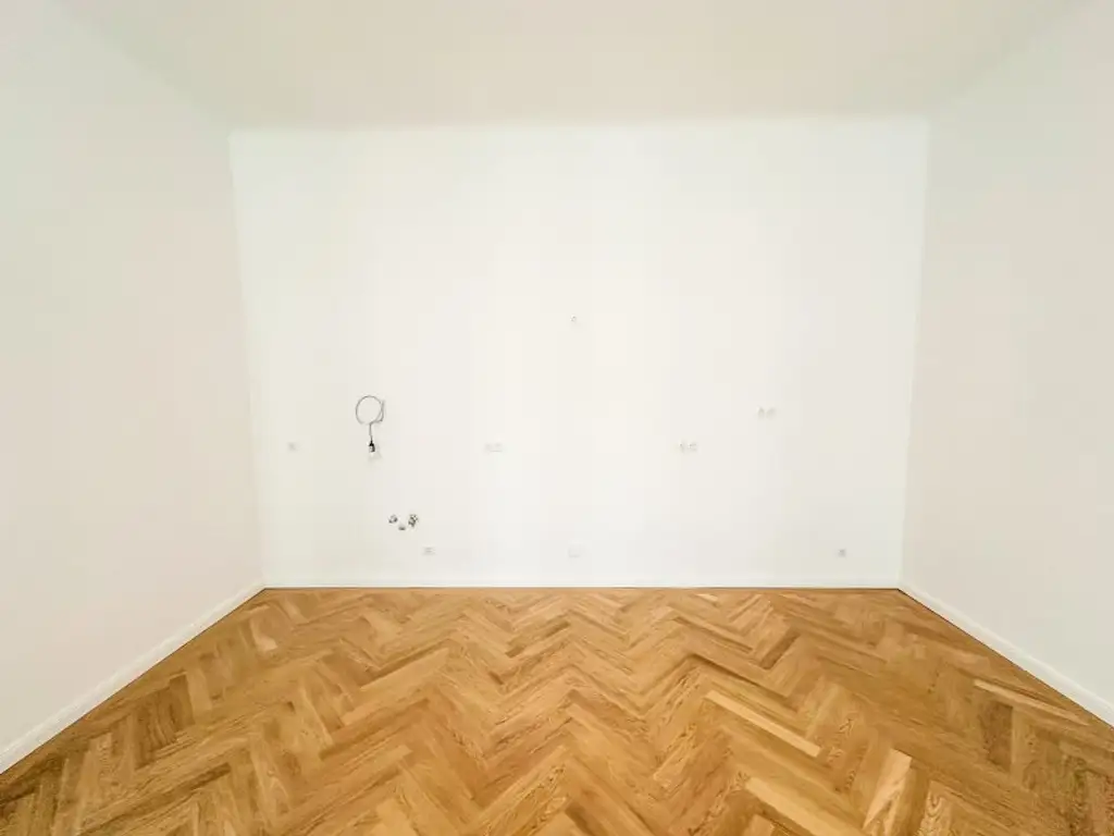 Stilvolle Altbauwohnung mit 5 Zimmern im Herzen von Wien-Währing