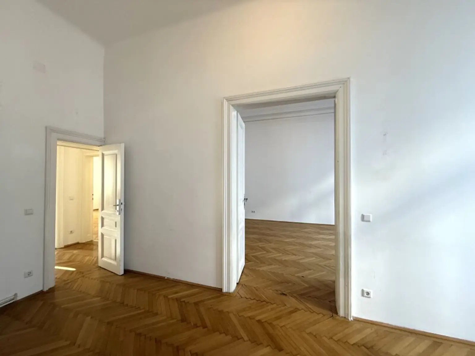 Wunderschöne AltbauWohnung in sehr guter Lage