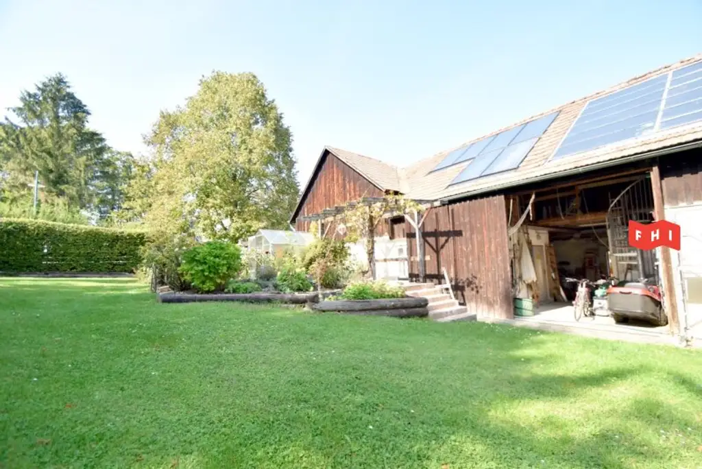 Bauernhausidylle im Wienerwald nahe dem Naturpark Föhrenberge