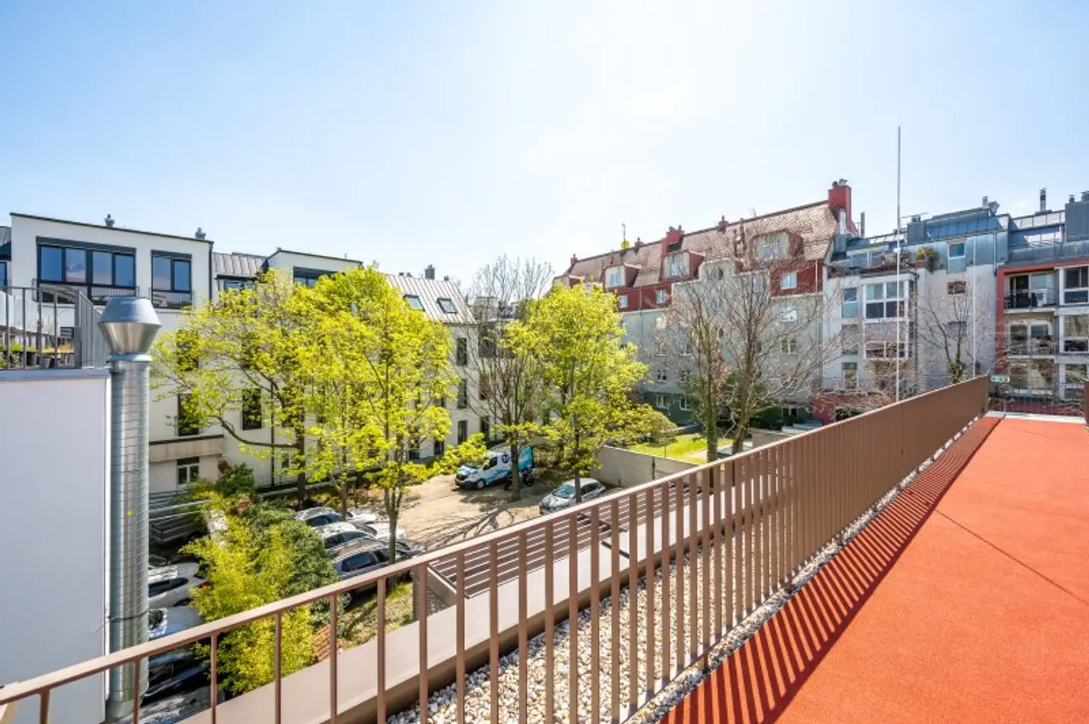 EDUART-Die Kunst des Wohnens: Hochwertiger 2-Zimmer ZWEITBEZUG mit ca. 6m² Balkon/Loggia! (6/7)