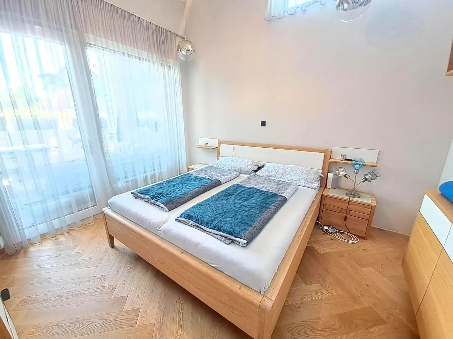 Eigentumswohnung mit Terrasse, Sauna, Whirlpool und 2 Kfz-Stellplätzen