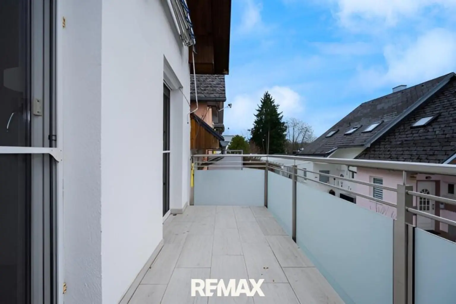 Balkon (OG)