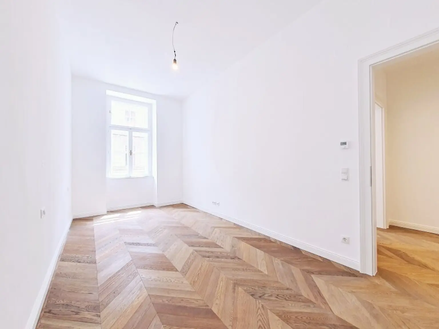 ++NEU++ Premium-Erstbezug 4-Zimmer-Stilaltbau mit luxuriösem Finish in Top Location NÄHE Urania!  U-Bahn & CAT