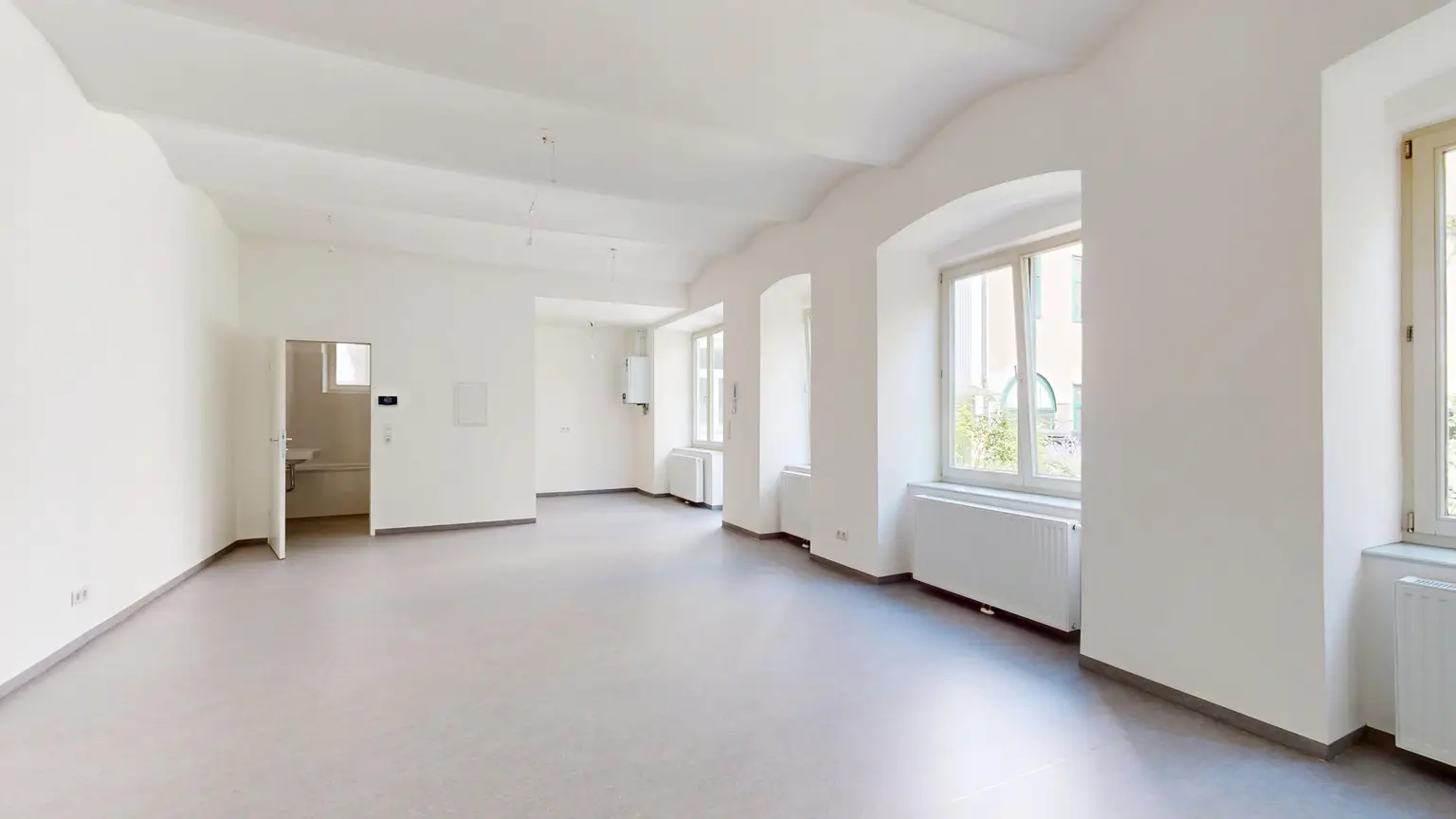 Richard-Wagner-Platz: Hofgebäude - Atelier/Loft -  Vielseitige Nutzungsmöglichkeit