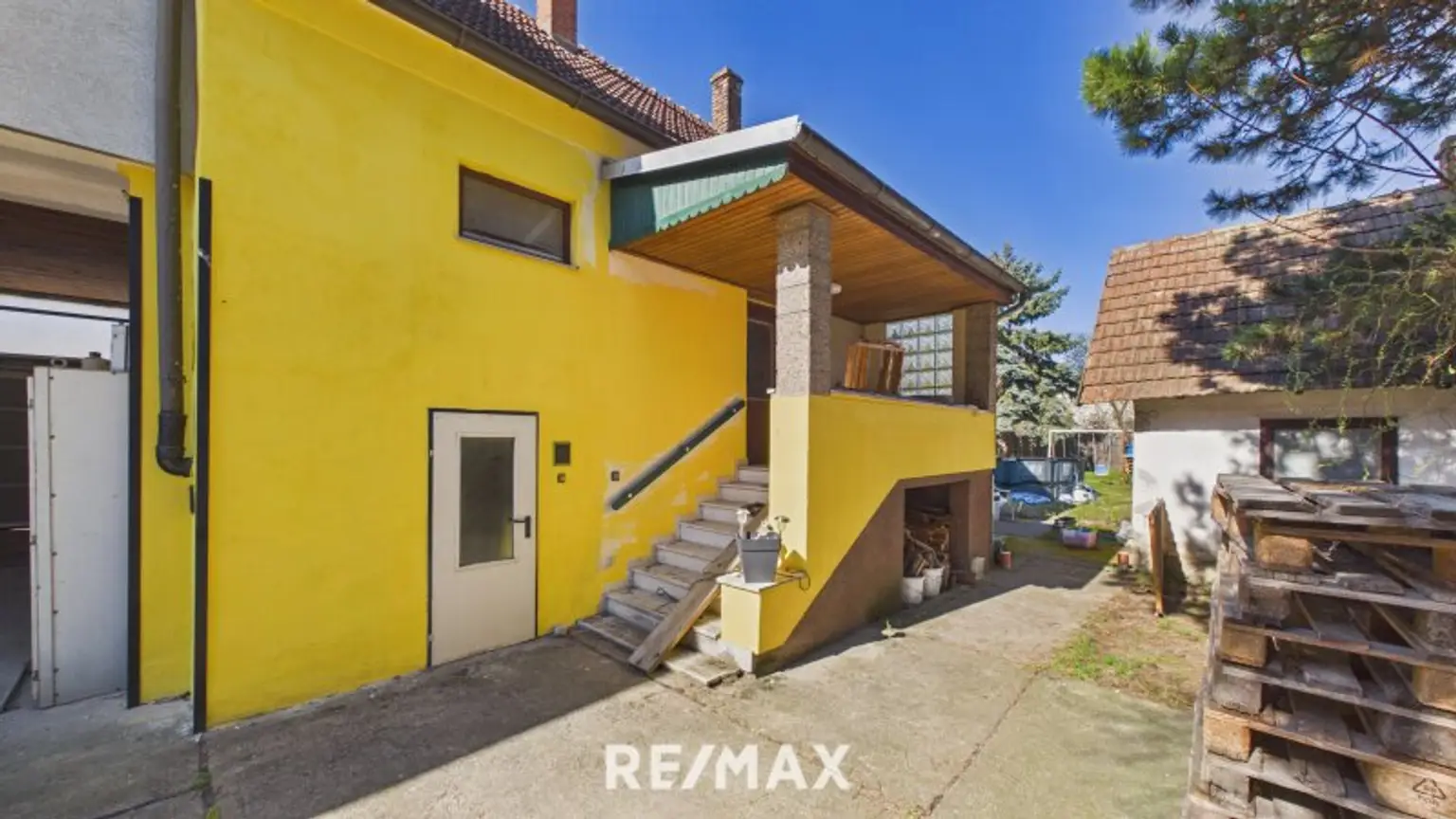 Vielseitige Gewerbe- & Wohnimmobilie! Raum für Ideen, Visionen & neue Perspektiven!