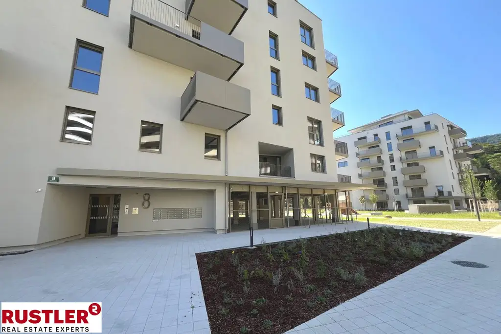Perfekter Mix aus Stadt und Natur im Projekt Schlosspark
Geräumige 3-Zimmerwohnung mit Balkon