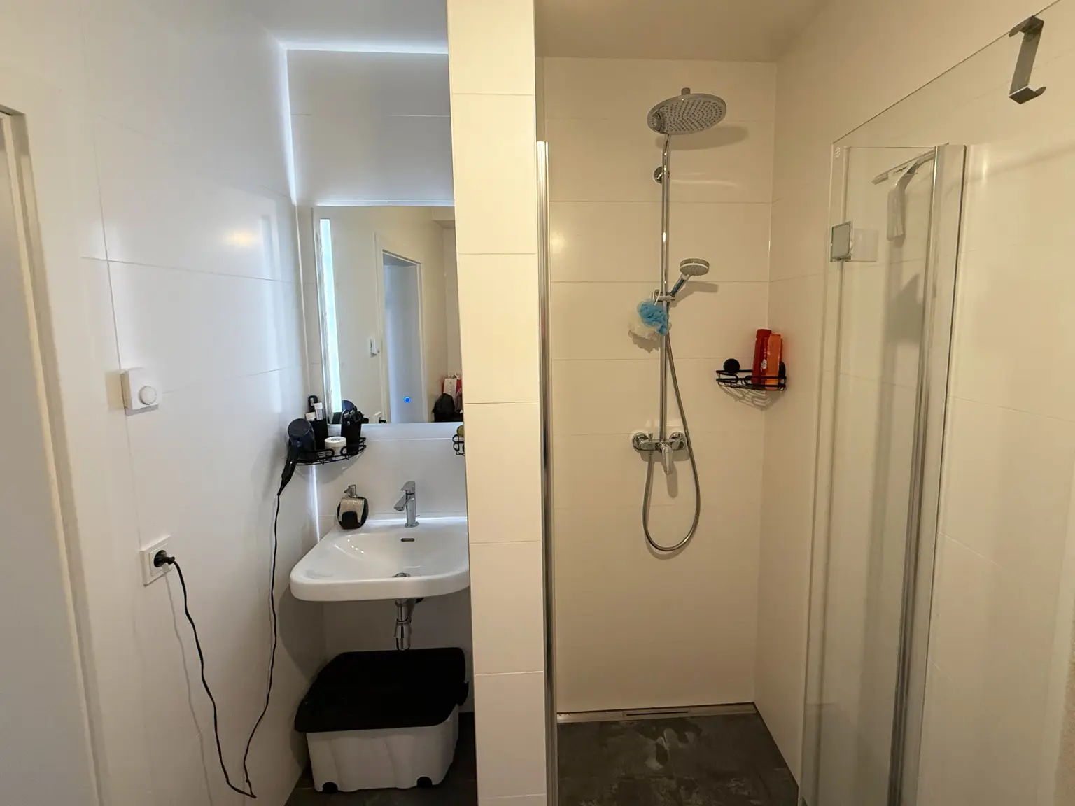 Bad mit Toilette