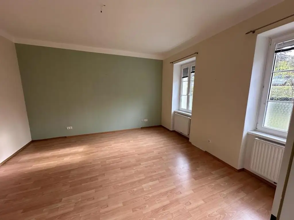 Schöne 2 Zimmerwohnung im grünen,mittelalterlichen Eggenburg