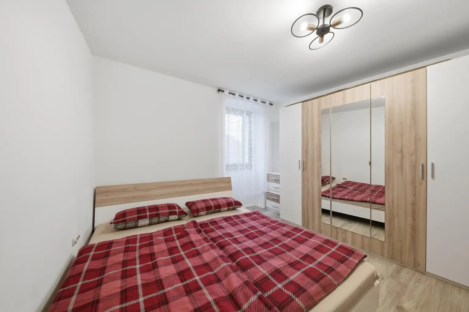 PHOTO-2026-04-06-15-49-59 (11)