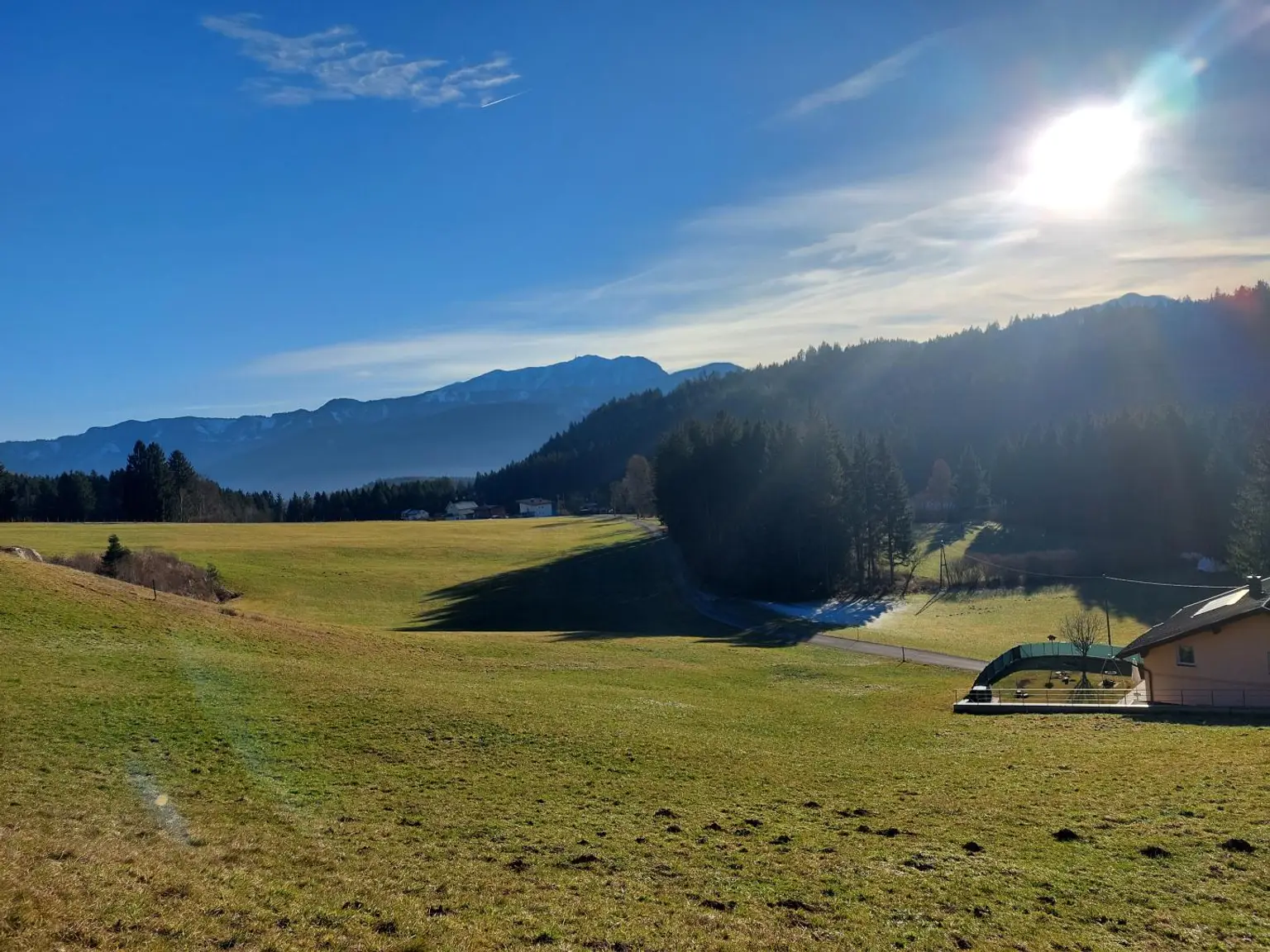 Bergpanorama mit Dobratsch
