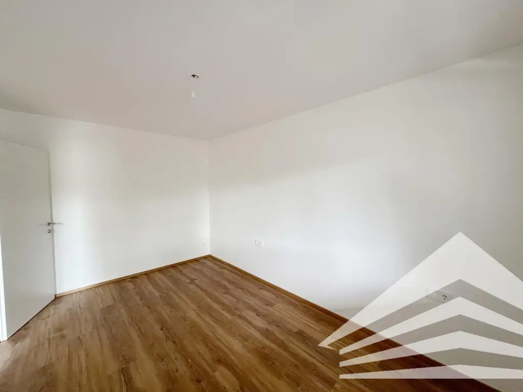 Perfekt aufgeteilte 2-Zimmer Wohnung mit großem Balkon in Puchenau!