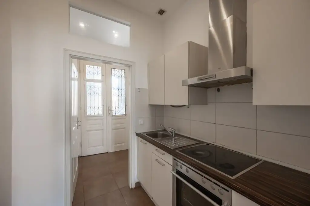++NEU++ Bezugsfertig: gepflegte 2-Zimmer Altbauwohnung in toller Lage!