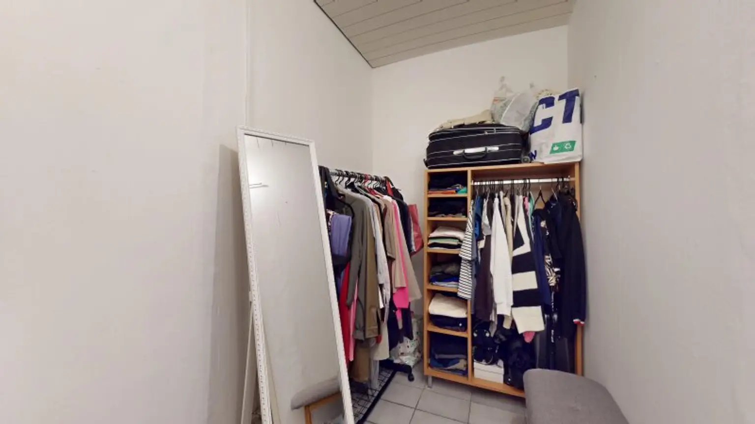 PROVISIONSFREI - Sehr heimelige und großzügige Wohnung im Herzen von Biedermannsdorf