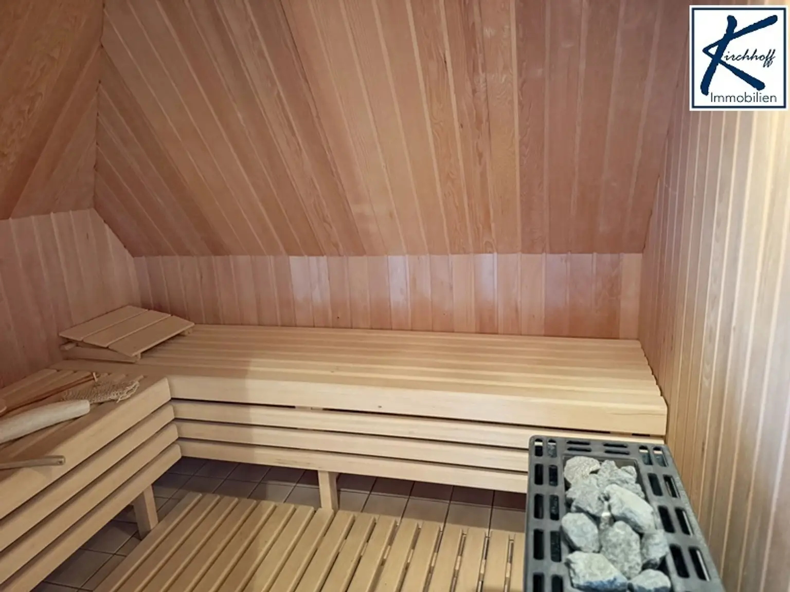 Sauna Bad Wohnung OG und DG