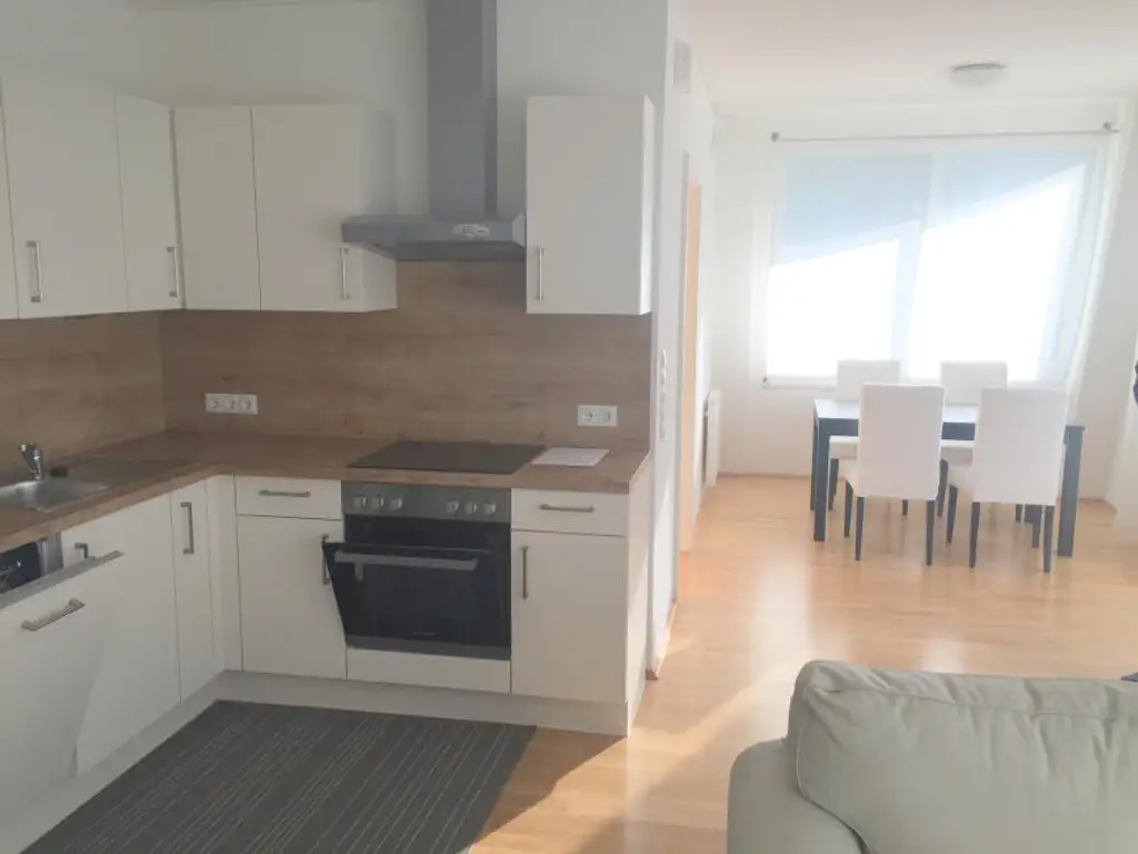 Wohnen in der City mit Balkon und Tiefgarage