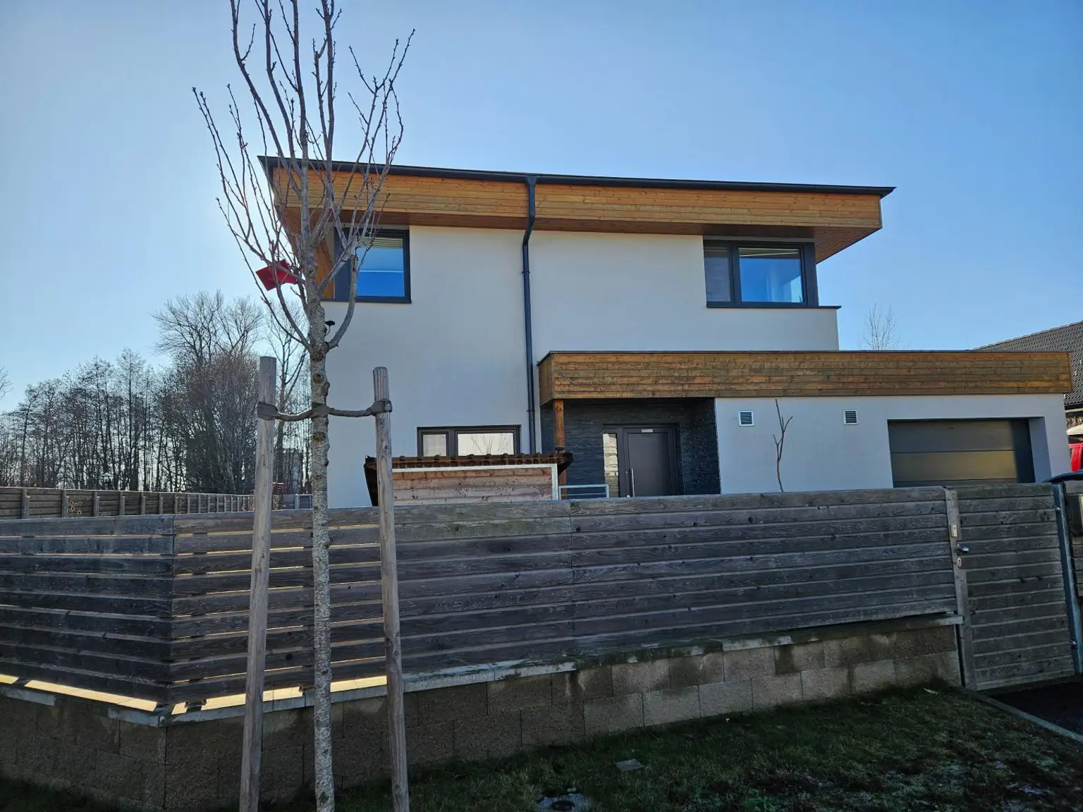 Straßenansicht Haus