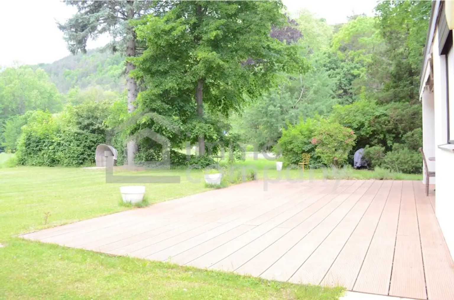 SELTENE GELEGENHEIT!!! Paradiesisches Eigenheim im SCHLOSSPARK SEEBENSTEIN - Keine PACHT!
