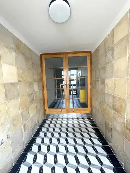 Charmante 3-Zimmer-Altbauwohnung mit Balkon, im 18. Bezirk!