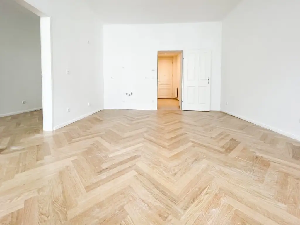 U3 "Hütteldorfer Straße": schön sanierte 2-Zimmerwohnung inkl. neuer Küche