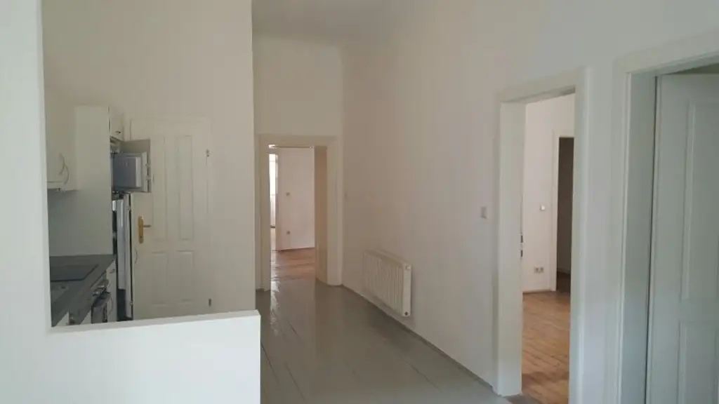 Kunst, Kultur, Citylife - charmante 3-Zimmer-Altbauwohnung bei Schwedenplatz!