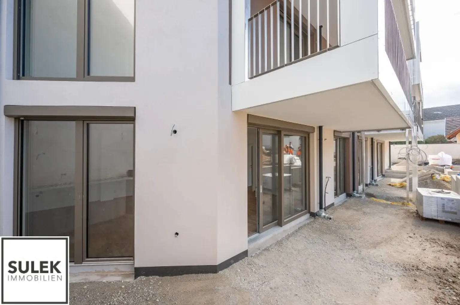Wohnen in der SCHEFFERGASSE 4: durchgestreckte 4 Zimmer Wohnung mit Terrasse und Garten - Erstbezug ab Q1/2026!