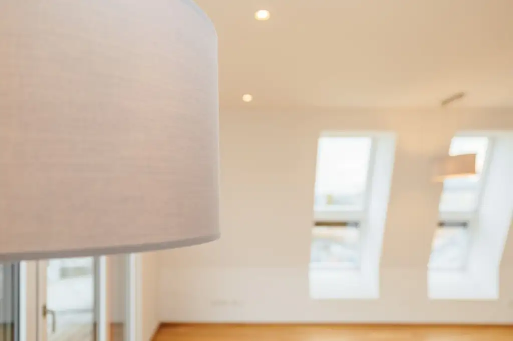 PROVISIONSFREI I SMART-LIVING I STYLISCHES PENTHOUSE I KLIMA I SONNENTERRASSE I OFFENE DESIGN-KÜCHE I ELEGANTES BAD MIT REGENDUSCHE I PROJEKT WOHNEN