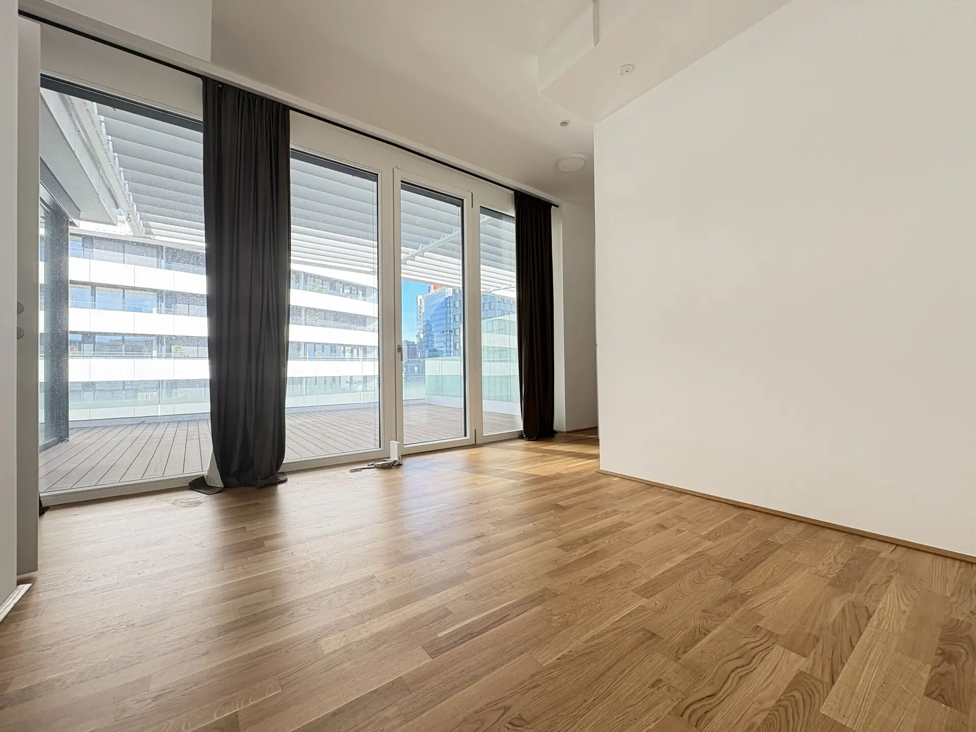 20251031_085918254_iOS