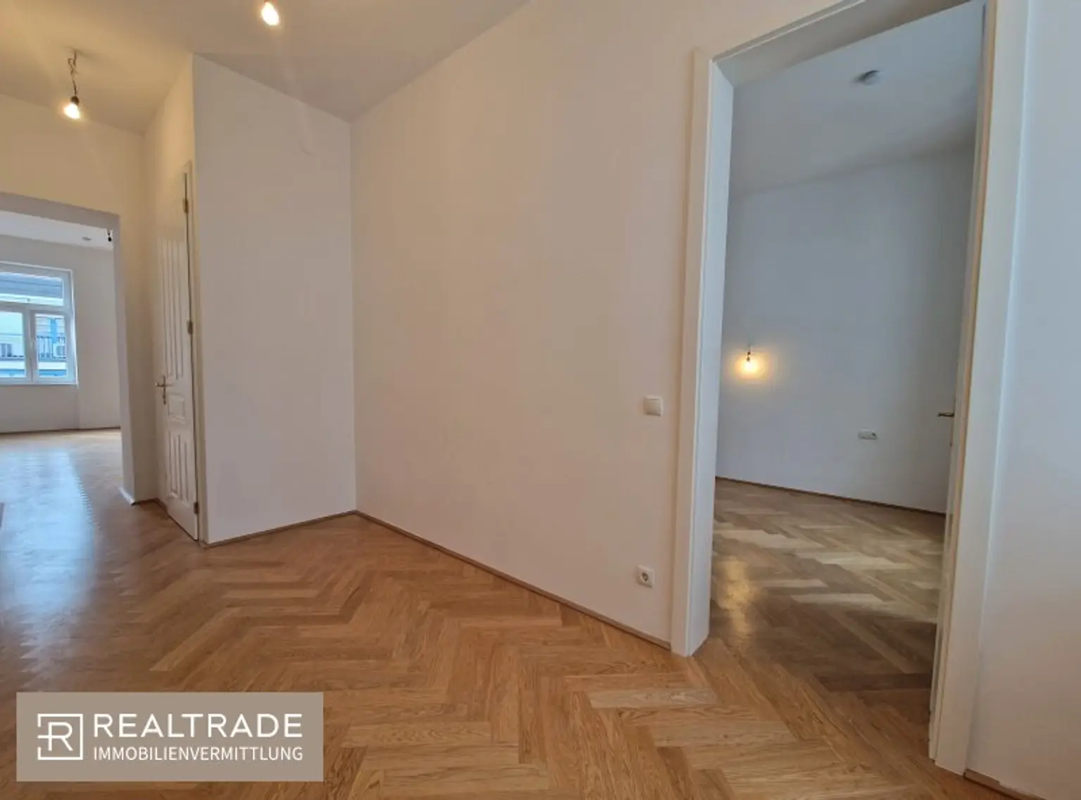 !!! NEU !!! Erstbezug Altbauwohnungen nähe Heinestraße