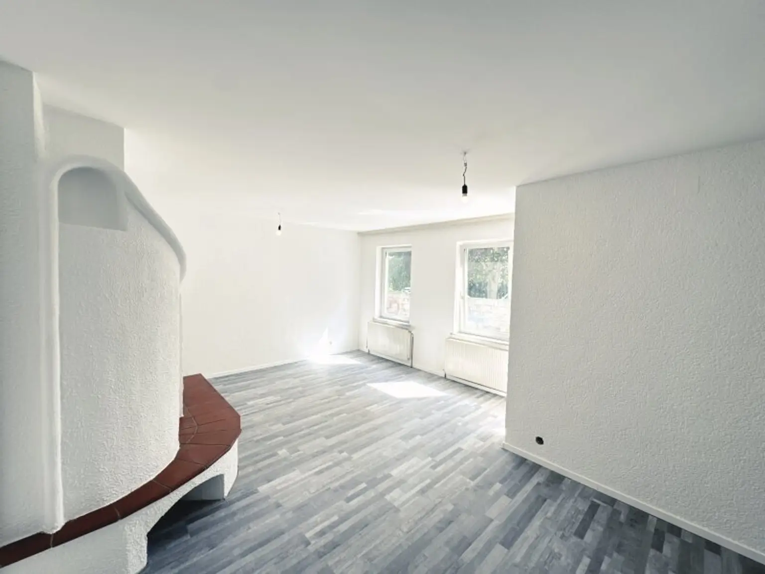Charmantes Reihenhaus in ruhiger Innenstadtlage in Ternitz zu verkaufen! Ihr neues Zuhause oder hervorragendes Investment!