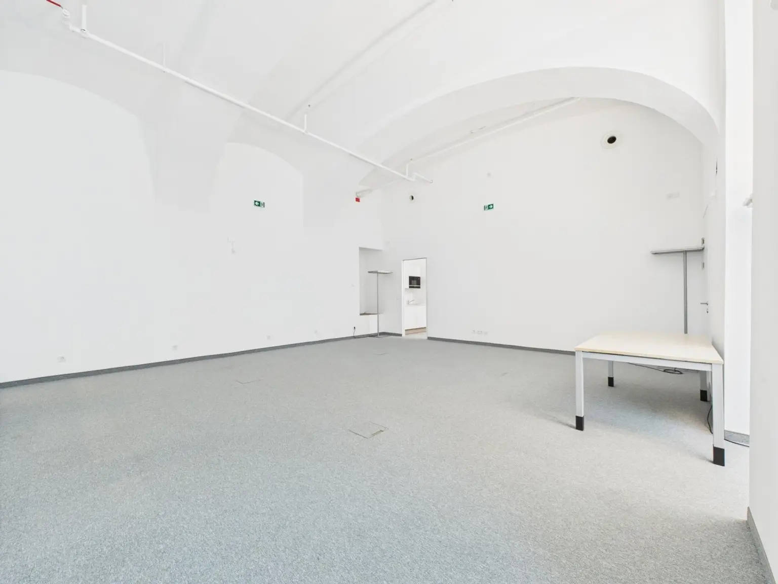 Geschäfts-/Galerie- Bürofläche mit ca. 74 m² in Toplage der Linzer Innenstadt