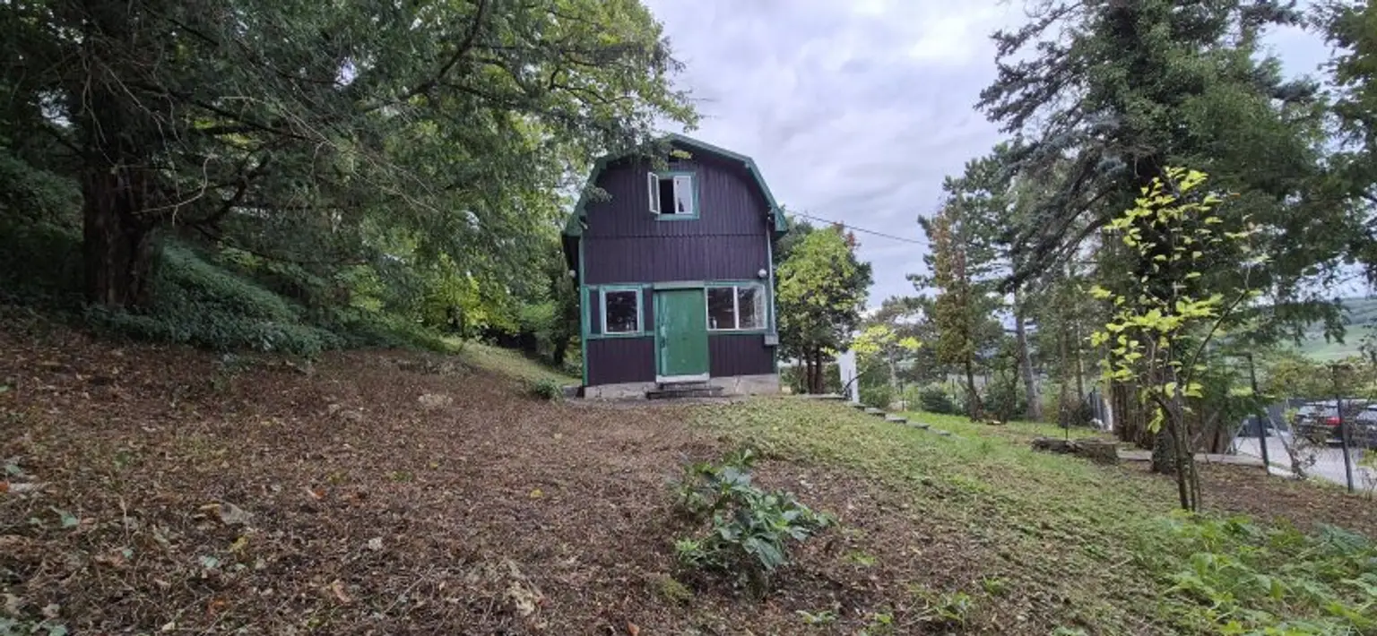 Toller Baugrund mit Althaus am Josefsteig