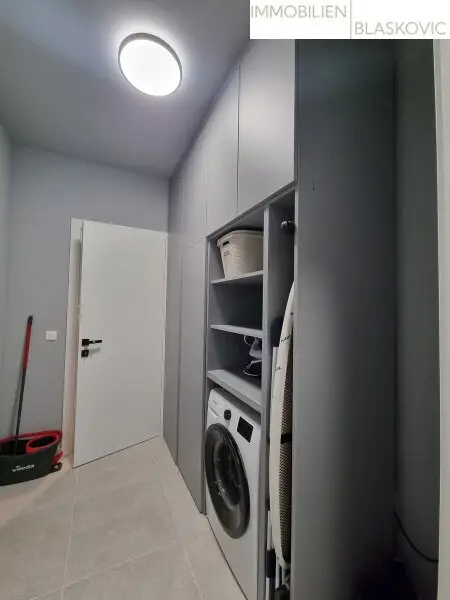 Maisonette-Wohnung mit Swimmingpool