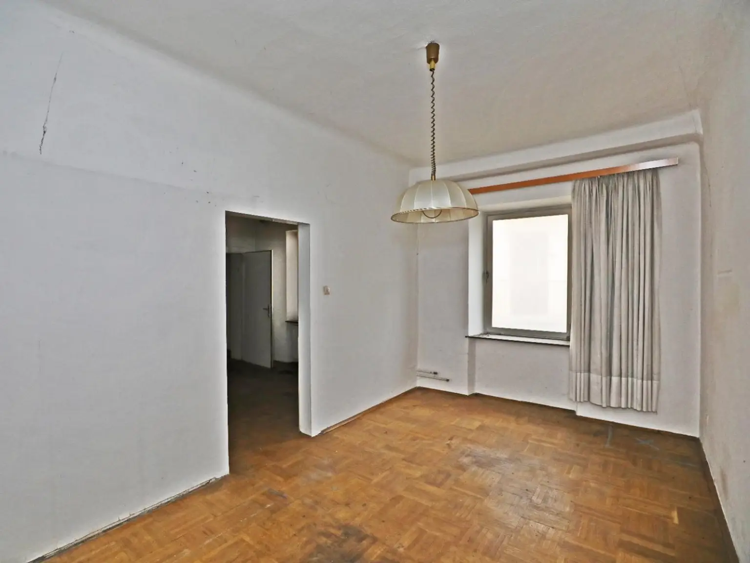 Renovierungsbedürftiges Zinshaus in Graz/Jakomini - Bestlage