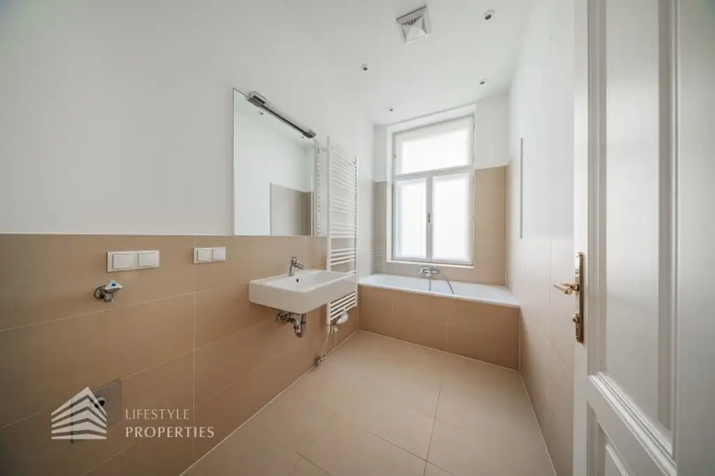 Schöne 4 - Zimmer Wohnung in bester Lage