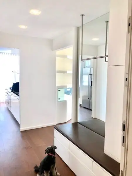 MIETWOHNUNG-INNENSTÄDTISCHE & EXQUISITE - PENTHOUSE- WOHNUNG-OHNE DACHSCHRÄGEN! mit 2,5-Zimmern in Top Lage - NASCHMARKT - 1060 WIEN!