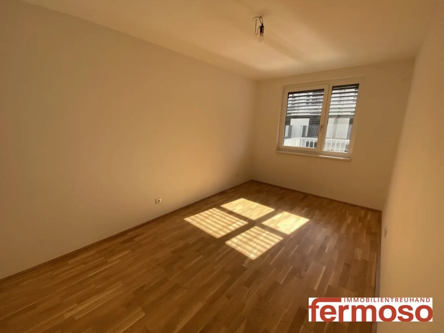 Moderne 2-Zimmer-Neubauwohnung mit Balkon – 1100 Wien