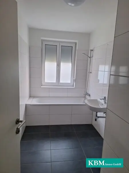 Wohnung mit Balkon im schönen Tullnerfeld