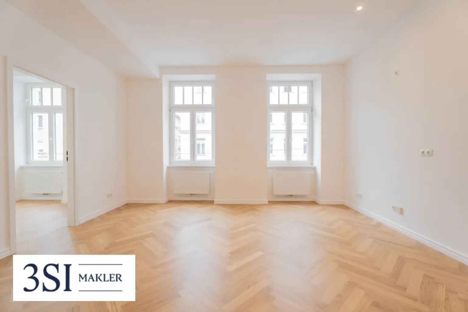 3-Zimmer-Erstbezug mit hochwertiger Ausstattung – Charmanter Altbau in zentraler Lage