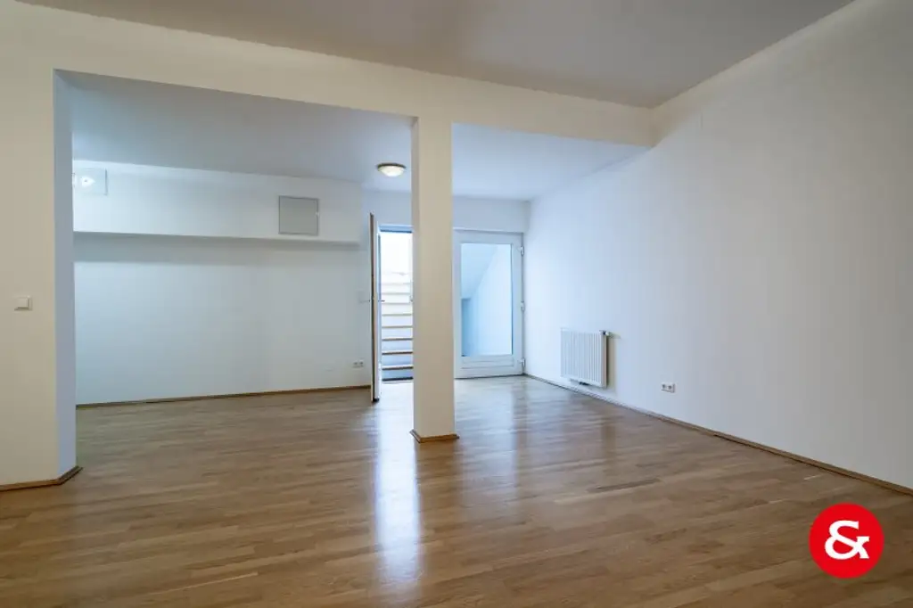 UNBERFISTETE Gartenwohnung mit Hobby/SPA-Ebene und 2 Garagenplätzen!