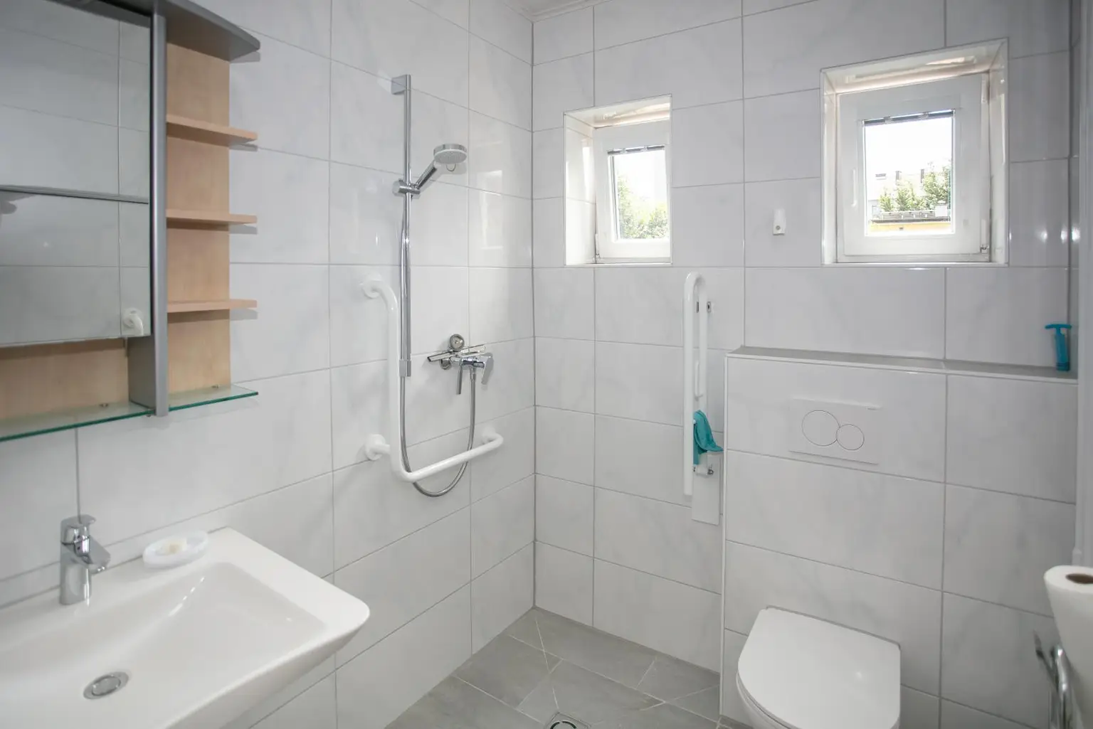 Badezimmer EG
