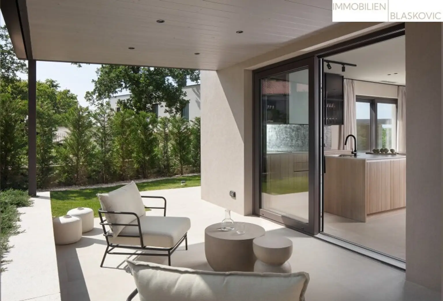 Luxus-Villa mit beheiztem Pool und Wellnessbereich in Vrsar - Erstbezug mit Top-Ausstattung!