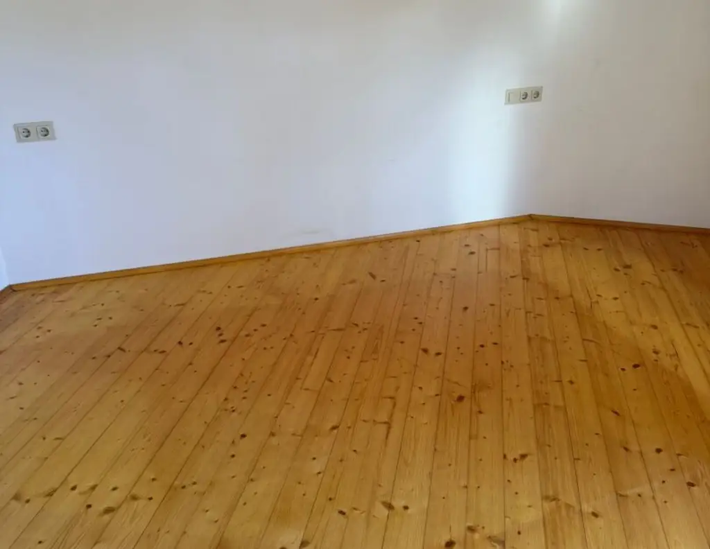 Ertragsliegenschaft gemischt mit Gewerbe und Wohnungseigentum - RENDITE 8,8 %