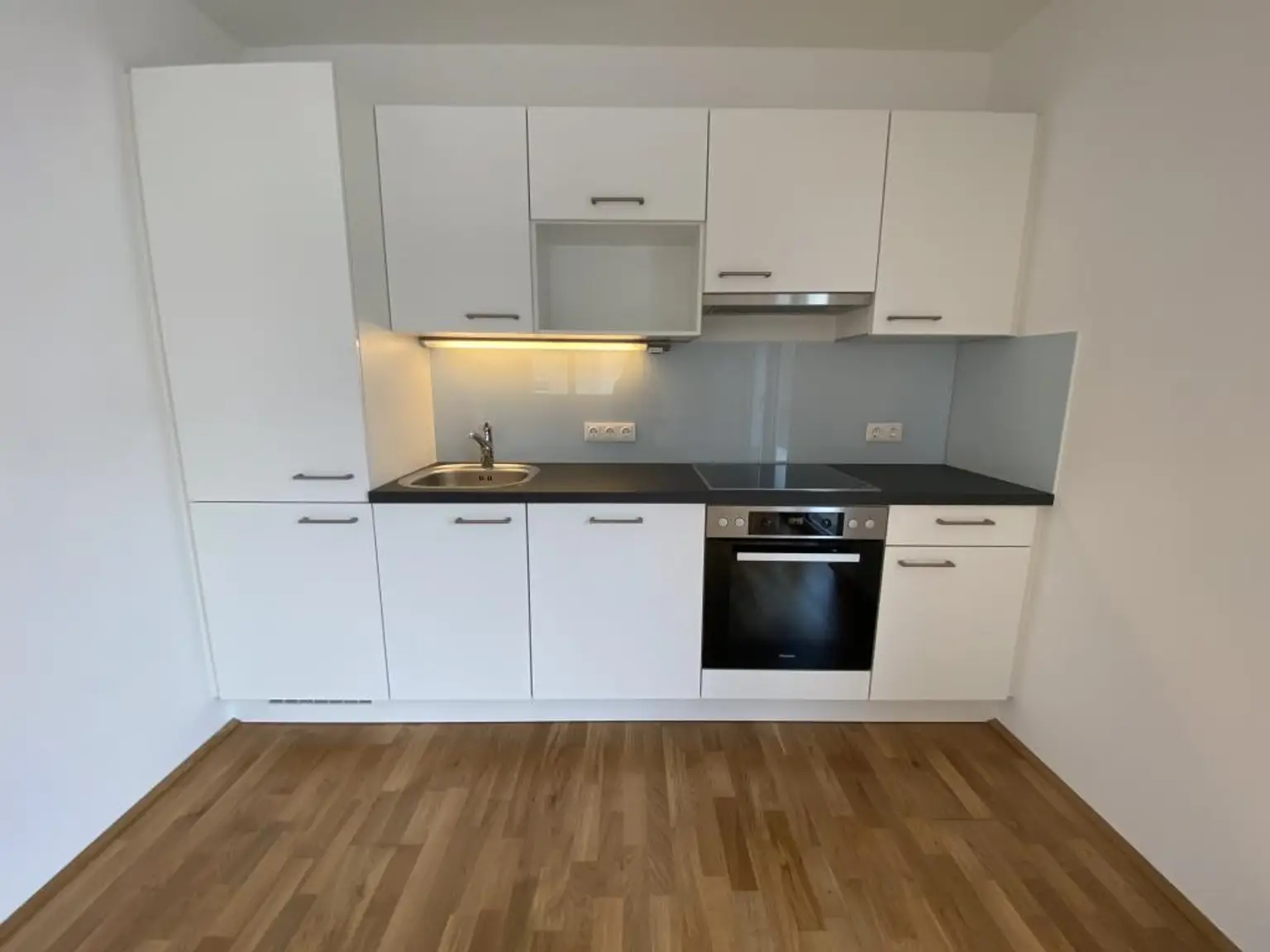 Neuwertige Traumwohnung in Ruhelage!!! 8m² Balkon!!! Top-effiziente Raumaufteilung!!!