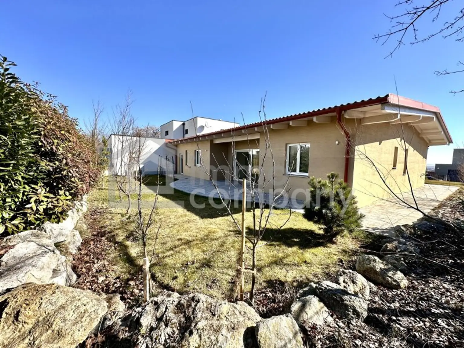 Traumhaftes Erstbezug-Bungalow mit Seeblick in Breitenbrunn - Ihr neues Zuhause!